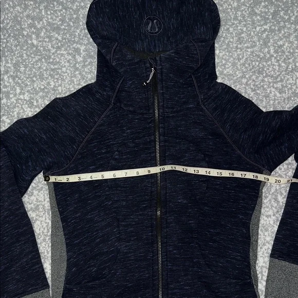 lululemon athletica Scuba Full-Zip Hoodie Black and Heathered Medium Grey Size 8 - Picture 5 of 12